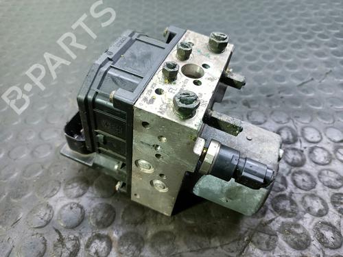 Used ABS pump TOYOTA AVENSIS (_T25_) [2003-2008]  20843751