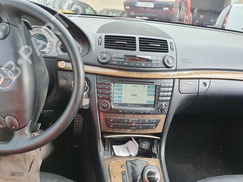 Front right window mechanism MERCEDES-BENZ E-CLASS (W211) E 320 CDI 4-matic (211.089) | BP20835594C23 
