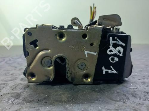 Used Front left lock CITROËN XSARA (N1) 1.9 TD (90 hp) 20824337