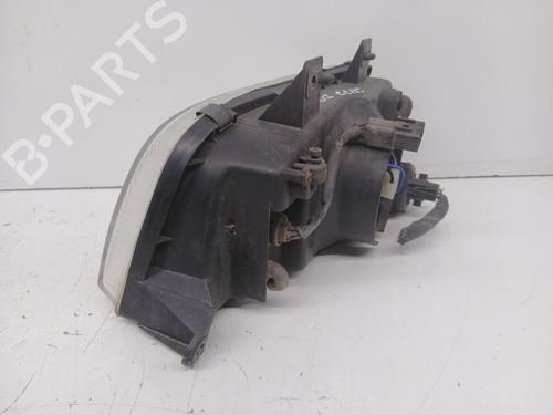 Right headlight KIA SPORTAGE SUV (K00) 2.0 TD 4WD | BP27858310C29 