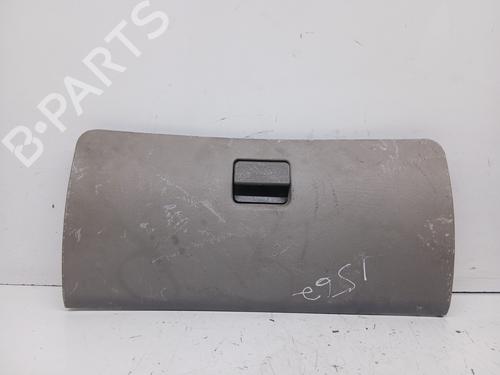 Used Glove box Glove box 37158365 37158365