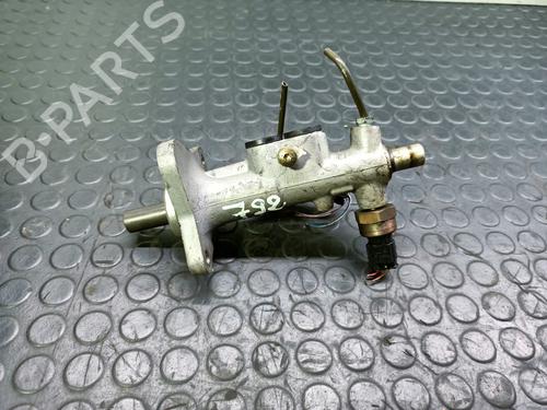 Brake master cylinder MERCEDES-BENZ C-CLASS (W203) C 320 (203.064) | BP20826766M77 
