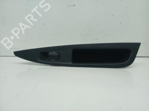 Used Right rear window switch Right rear window switch NISSAN QASHQAI II (J11, J11_) [2013-2026] 33272316 33272316