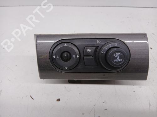 Used Mirror switch Mirror switch CHEVROLET CAPTIVA (C100, C140) [2006-2026] 33628547 33628547