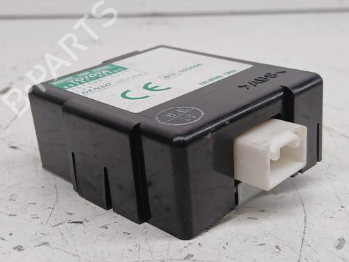 Electronic module TOYOTA RAV 4 II (_A2_) 2.0 4WD (ACA21, ACA20) | BP30487281M83