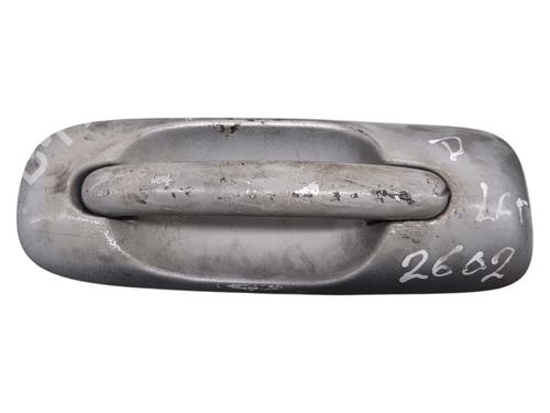 Used Front left exterior door handle CHRYSLER VOYAGER IV (RG, RS) 2.8 CRD (150 hp) 33185867