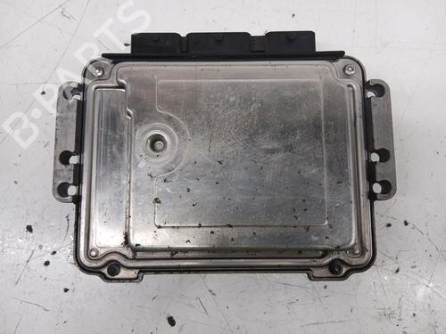 Engine control unit (ECU) SUZUKI GRAND VITARA II (JT, TE, TD) 1.9 DDiS (JB419WD, JB419XD) | BP27574105M57 