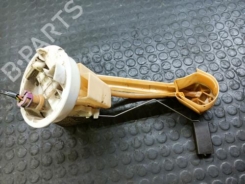 Used Fuel pump AUDI A4 B5 (8D2) 1.9 TDI (110 hp) 31830977