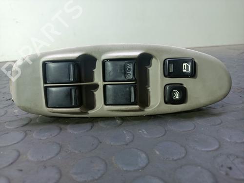Used Left front window switch NISSAN ALMERA TINO (V10) 2.2 dCi (115 hp) 20821409