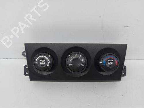 Used Climate control KIA SORENTO I (JC) 2.5 CRDi (170 hp) 25493918