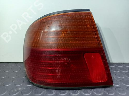 Used Left taillight NISSAN PRIMERA Hatchback (P11) 2.0 TD (90 hp) 23118936