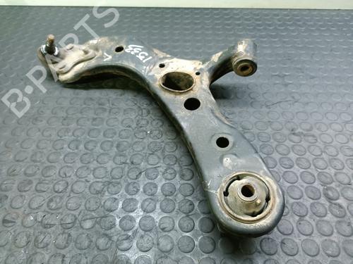 Querlenker links vorne für TOYOTA RAV 4 III (_A3_) 2.2 D 4WD (ALA30_, ALA30R) (177 hp) 32036659