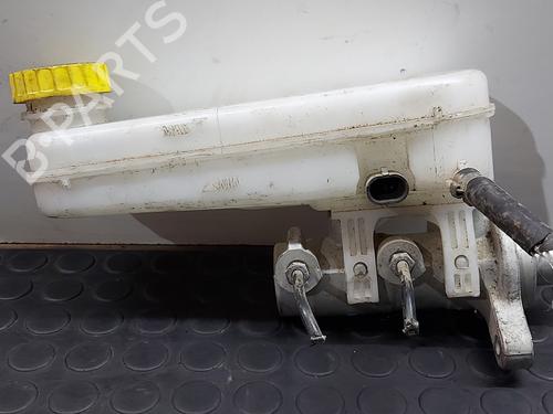 Used Brake master cylinder PEUGEOT 1007 (KM_) [2005-2025]  28183411