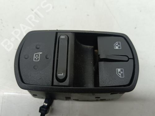 Used Left front window switch OPEL CORSA D (S07) [2006-2015]  22747168