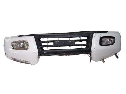 Used Front bumper Front bumper MITSUBISHI PAJERO III (V7_W, V6_W) [1999-2007] 35812371 35812371