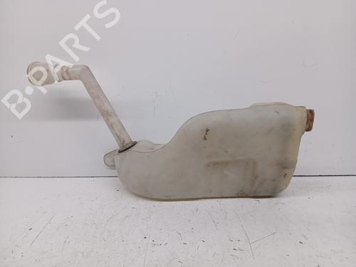 Used Windscreen washer tank RENAULT MEGANE III Hatchback (BZ0/1_, B3_) 1.5 dCi (BZ09, BZ0D, BZ1W, BZ29, BZ14) (110 hp) 28059495