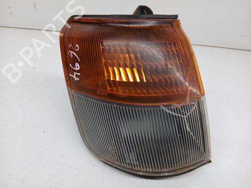 Clignotant avant droit MITSUBISHI PAJERO II (V3_W, V2_W, V4_W, V5_W) [1990-2001]  32428521