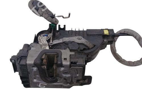 Venstre fortil lås MERCEDES-BENZ VITO Mixto (Double Cabin) (W447) 111 CDI (447.701, 447.703, 447.705) (114 hp) 32372060