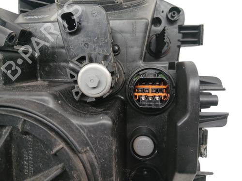 Left headlight KIA CARENS IV 1.7 CRDi | BP36775214C28 - Image 2