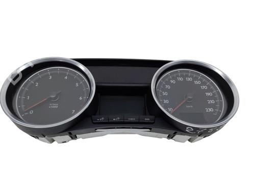 Compteur de vitesse PEUGEOT 508 I (8D_) 1.6 VTi (120 hp) 31873754