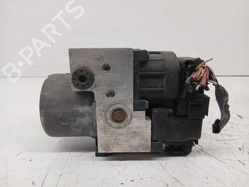 Used ABS pump RENAULT MEGANE I Coach (DA0/1_) [1996-2003]  28683301