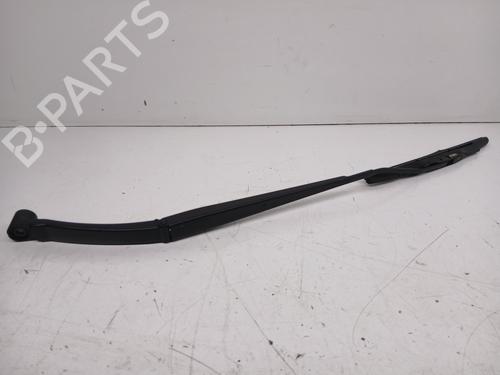 Used Front windshield wiper arm NISSAN QASHQAI II (J11, J11_) [2013-2025]  25607466