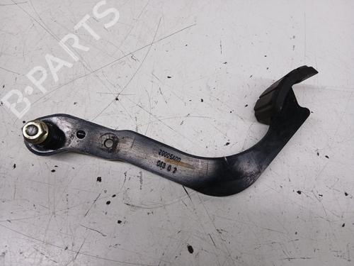 Clutch pedal RENAULT MASTER II Van (FD) 2.5 dCi | BP26040150I13 