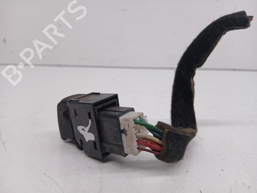 Used Right front window switch Right front window switch KIA SORENTO I (JC) [2002-2011] 33130134 33130134