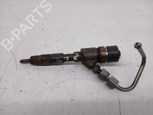 Spreder / Dyse SUZUKI GRAND VITARA II (JT, TE, TD) 1.9 DDiS All-wheel Drive (JT419, TD44, JB419WD, JB419XD,... | BP29610905M100 