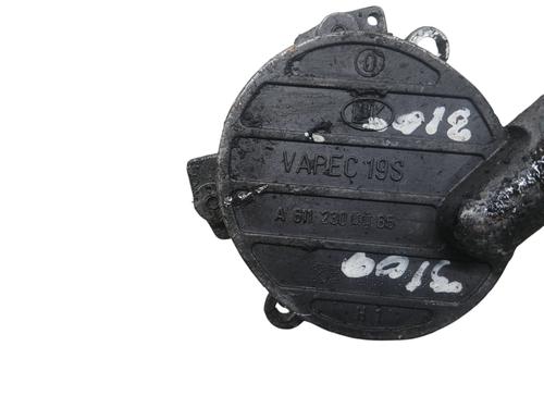 Used Vacuum pump RENAULT KANGOO Express (FC0/1_) [1997-2026]  32979251