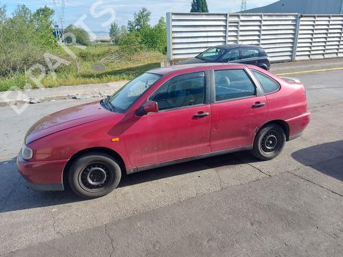 Right taillight SEAT CORDOBA (6K1, 6K2) 1.9 D | BP20815806C35 