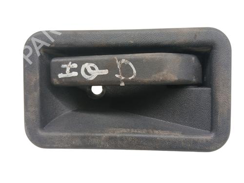 Used Front left interior door handle RENAULT CLIO I (B/C57_, 5/357_) 1.4 (B57J, C57J, B57P) (75 hp) 31613687