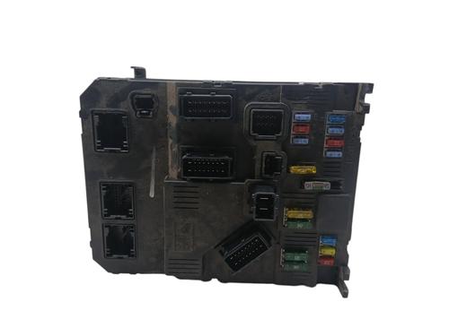 Used Fuse box Fuse box PEUGEOT 407 (6D_) 2.0 HDi 135 (6DRHRH, 6DRHRE, 6DRHRG, 6DRHRJ) (136 hp) 36325421 36325421