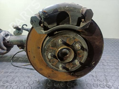 Used Right front steering knuckle JAGUAR X-TYPE I (X400) 2.2 D (155 hp) 32273536