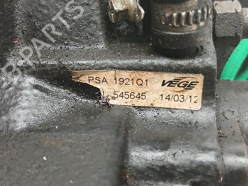 Injection pump PEUGEOT 607 (9D, 9U) 2.2 HDi | BP27334858M78 