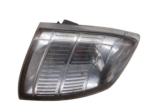 Clignotant avant droit NISSAN X-TRAIL I (T30) [2001-2013]  32116168