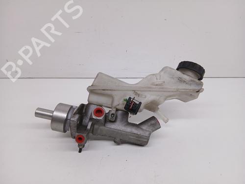 Used Brake master cylinder TOYOTA AVENSIS Estate (_T25_) 2.0 D-4D (ADT250_, ADT250R) (126 hp) 27165983