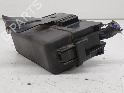 Fuse box SUZUKI GRAND VITARA II (JT, TE, TD) 1.9 DDiS All-wheel Drive (JT419, TD44, JB419WD, JB419XD,... | BP25740841E1 