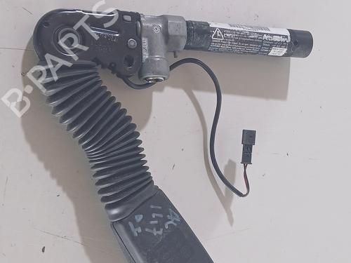 Used Seat buckle AUDI A3 (8L1) 1.8 (125 hp) 33029307