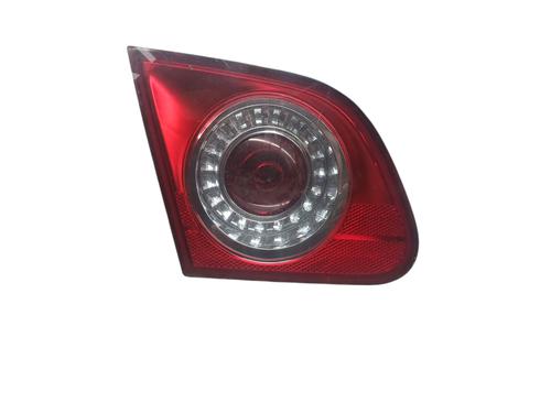 left-tailgate-light-vw-passat-b6-3c2-2005-2006-2007-2008-2009-2010-2011-33673972 main image