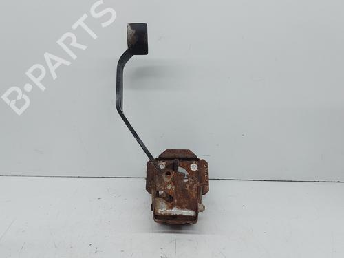 Pédale de frein MITSUBISHI L200 (K7_T, K6_T, K5_T) 2.5 TD 4WD (K74T) (99 hp) 31862880