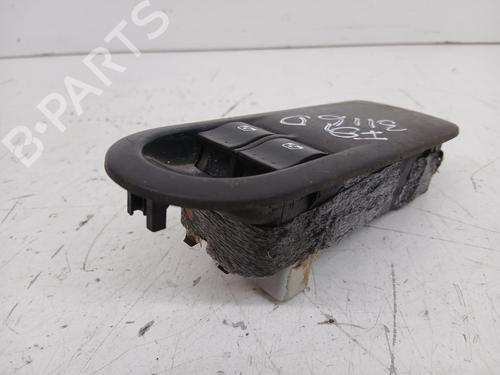 Used Left front window switch Left front window switch RENAULT MEGANE II Saloon (LM0/1_) 1.9 dCi (LM0G, LM1G, LM2C) (120 hp) 33272308 33272308