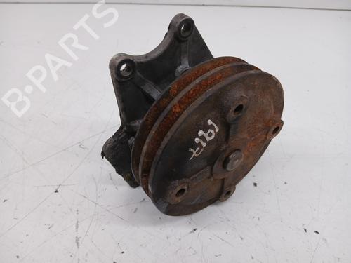 Used Steering pump MITSUBISHI PAJERO II (V3_W, V2_W, V4_W, V5_W) 2.8 TD (V46W, V26W) (125 hp) 32528401