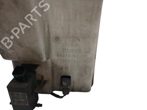 Windscreen washer tank KIA SORENTO I (JC) 2.5 CRDi | BP31928724C113 