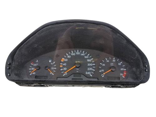 Used Instrument cluster Instrument cluster MERCEDES-BENZ C-CLASS (W202) C 200 (202.020) (136 hp) 40452386 40452386
