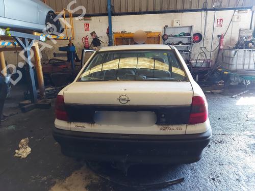 Left headlight OPEL ASTRA F Hatchback (T92)  | BP20819098C28 