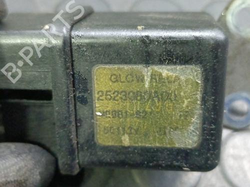 Electronic module NISSAN NAVARA NP300 (D40) 2.5 dCi 4WD (D40TT, D40T, D40M, D40BB) | BP32282332M83