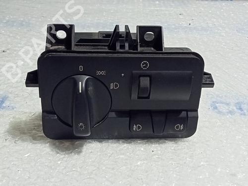 Used Headlight switch BMW 3 (E46) 320 d (136 hp) 20825553