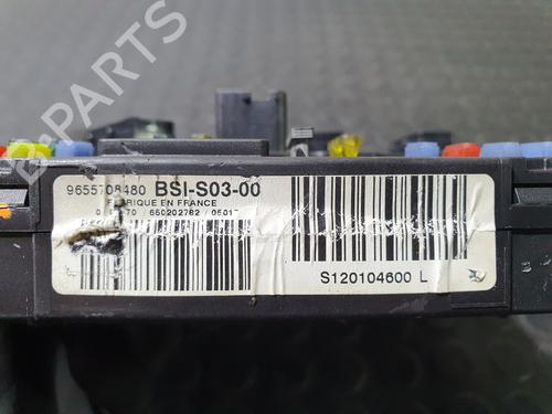 Fuse box PEUGEOT 407 (6D_)  | BP20840464E1 