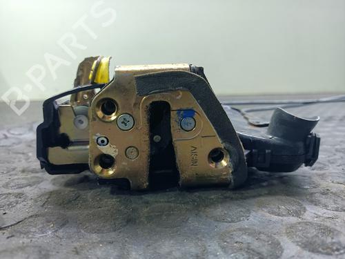 Front left lock TOYOTA AVENSIS Saloon (_T25_) 2.0 D-4D (CDT250_, CDT250R) | BP20832353C98 